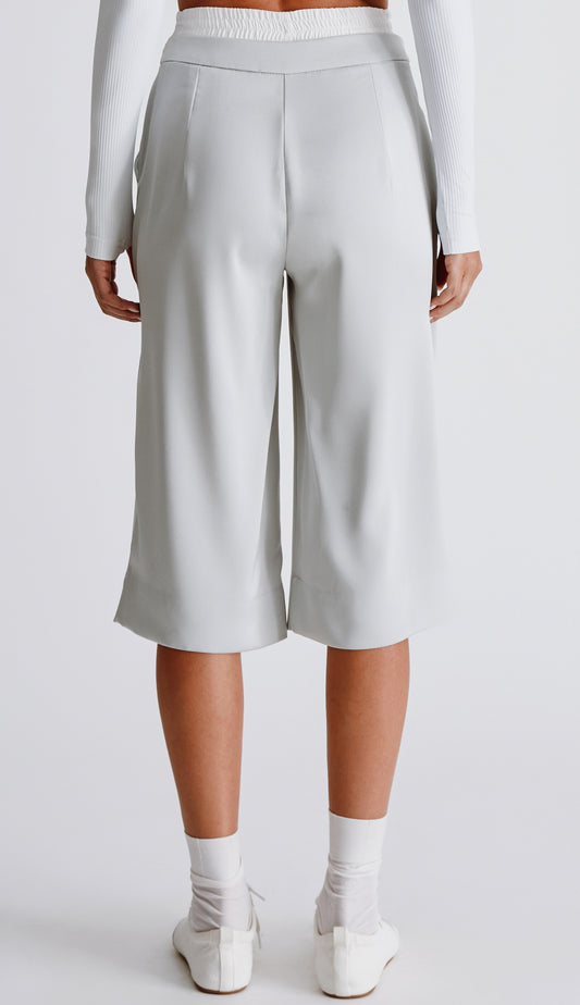 Bermuda Ronise Cinza