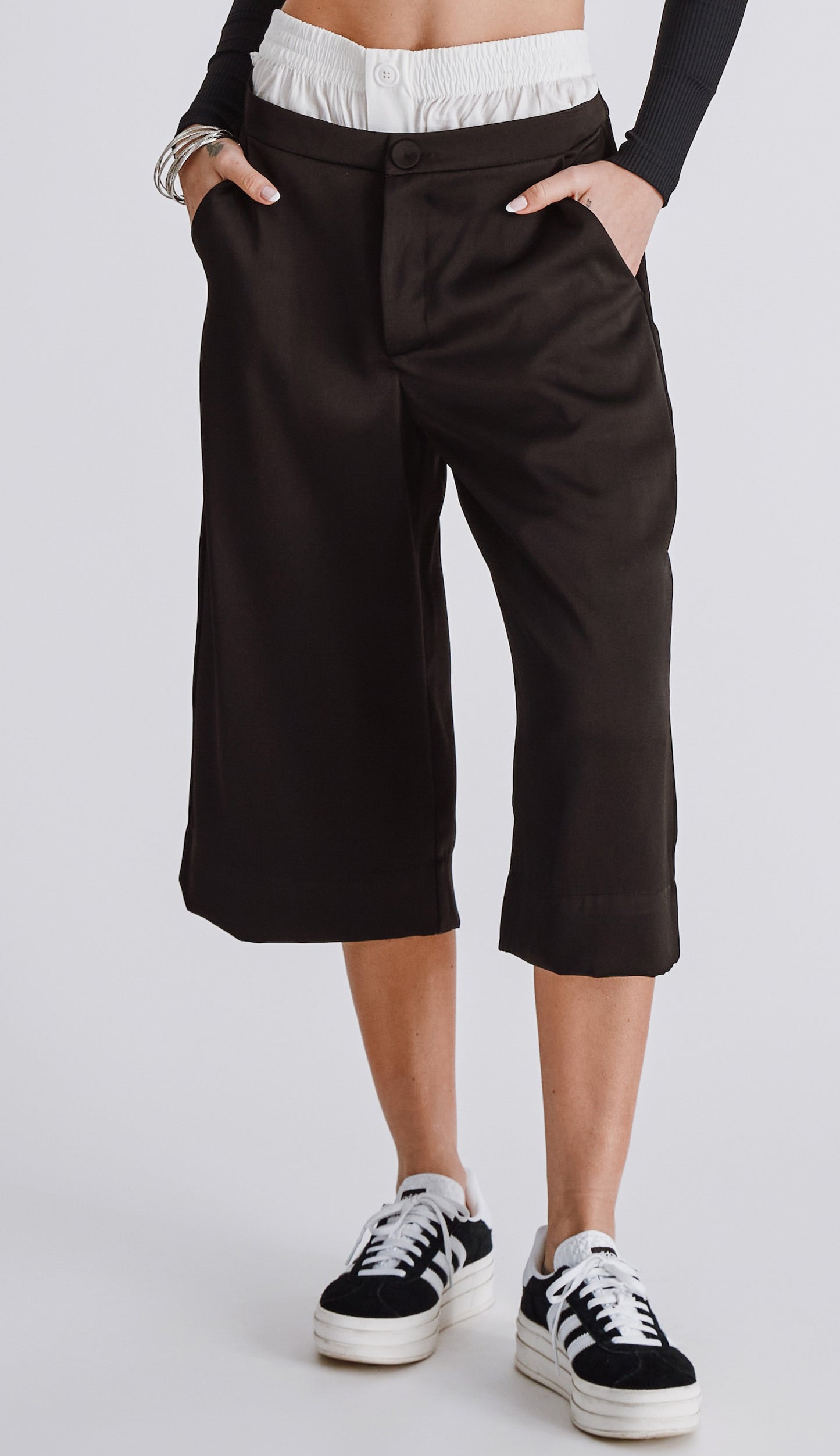 Bermuda Ronise Preto