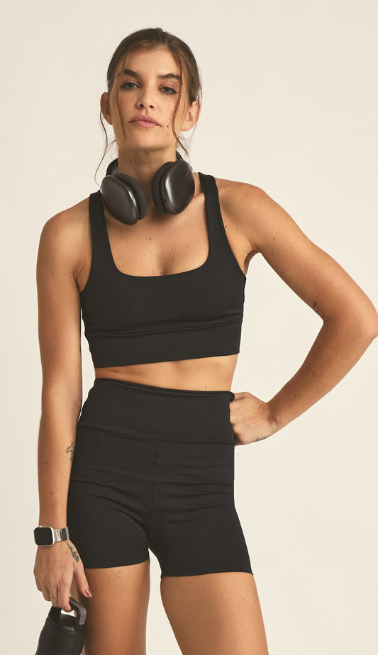 Top Emma Preto