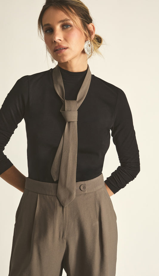 Blusa Gaby Preto