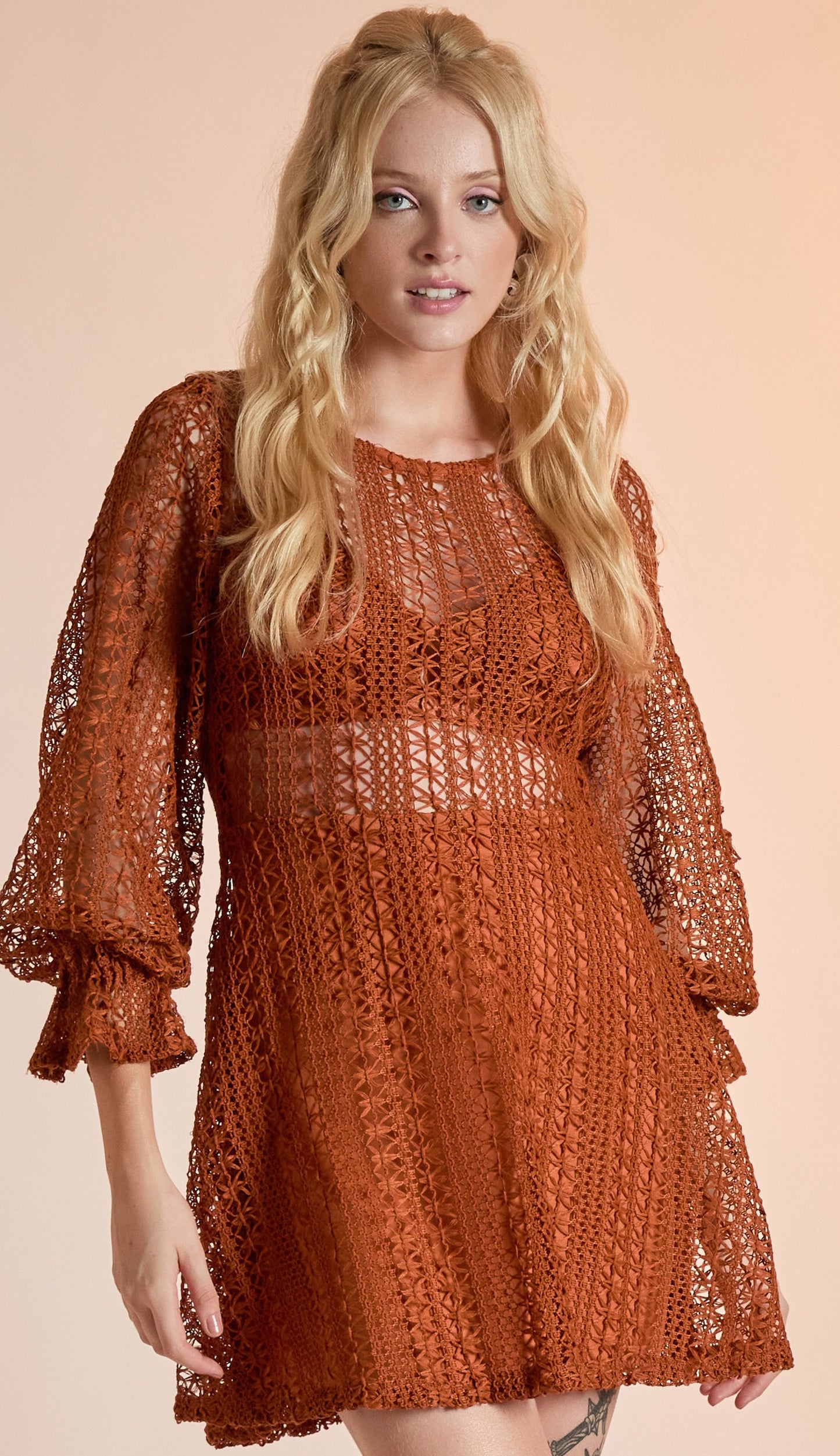 Vestido Nadiene Caramelo
