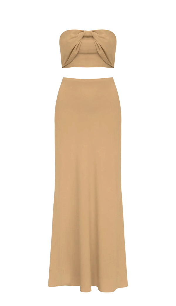 Conjunto Angélica Caramelo