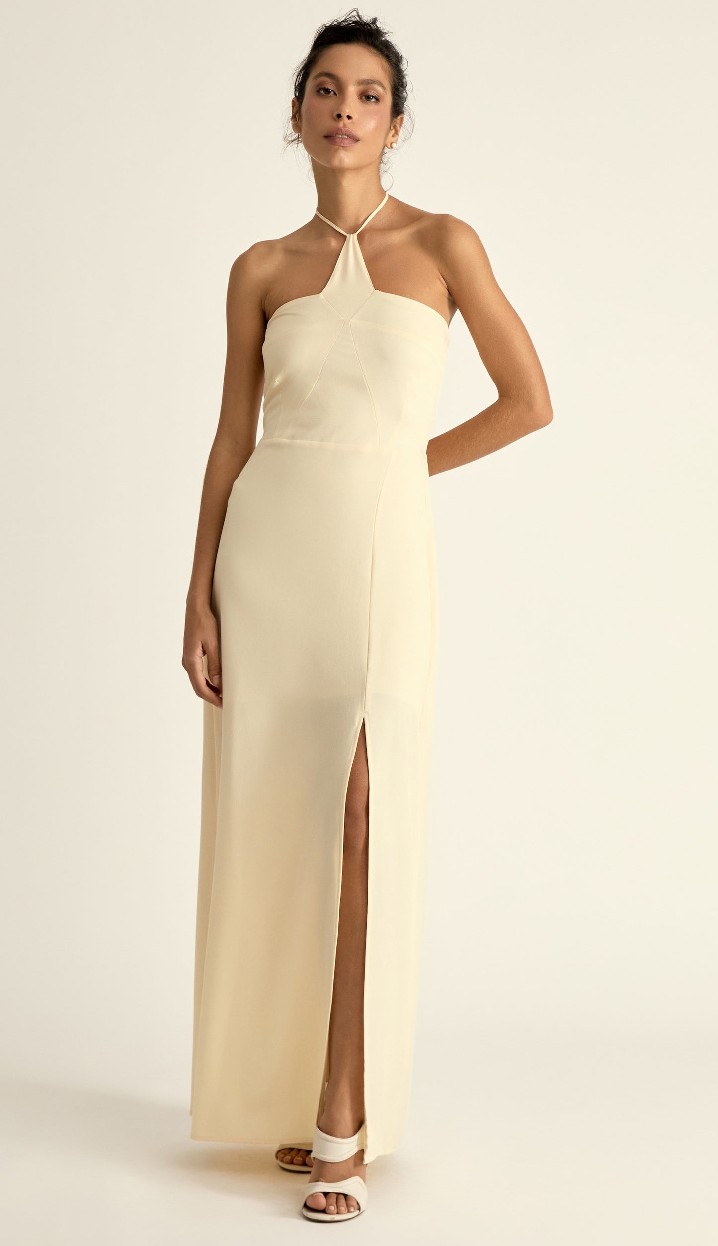 Vestido Nicole Chantilly