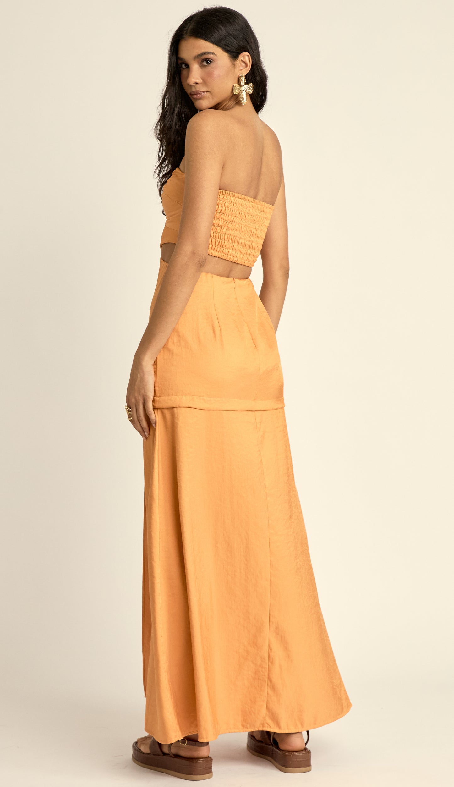 Vestido Longo Alfaiataria Acetinada Cassiana Laranja | Laguna