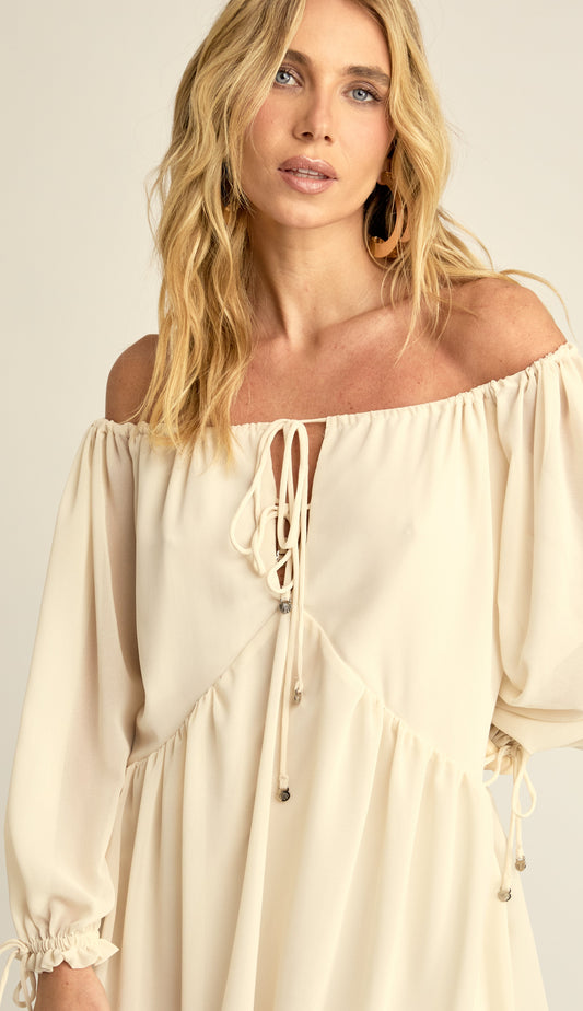 Vestido Curto Ciganinha Crepe Leve Loren Off White | Laguna