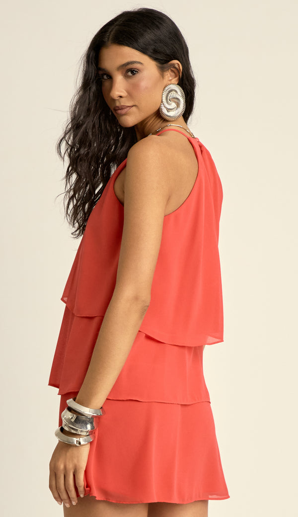 Vestido Curto Crepe Camadas Manuela Cereja | Laguna