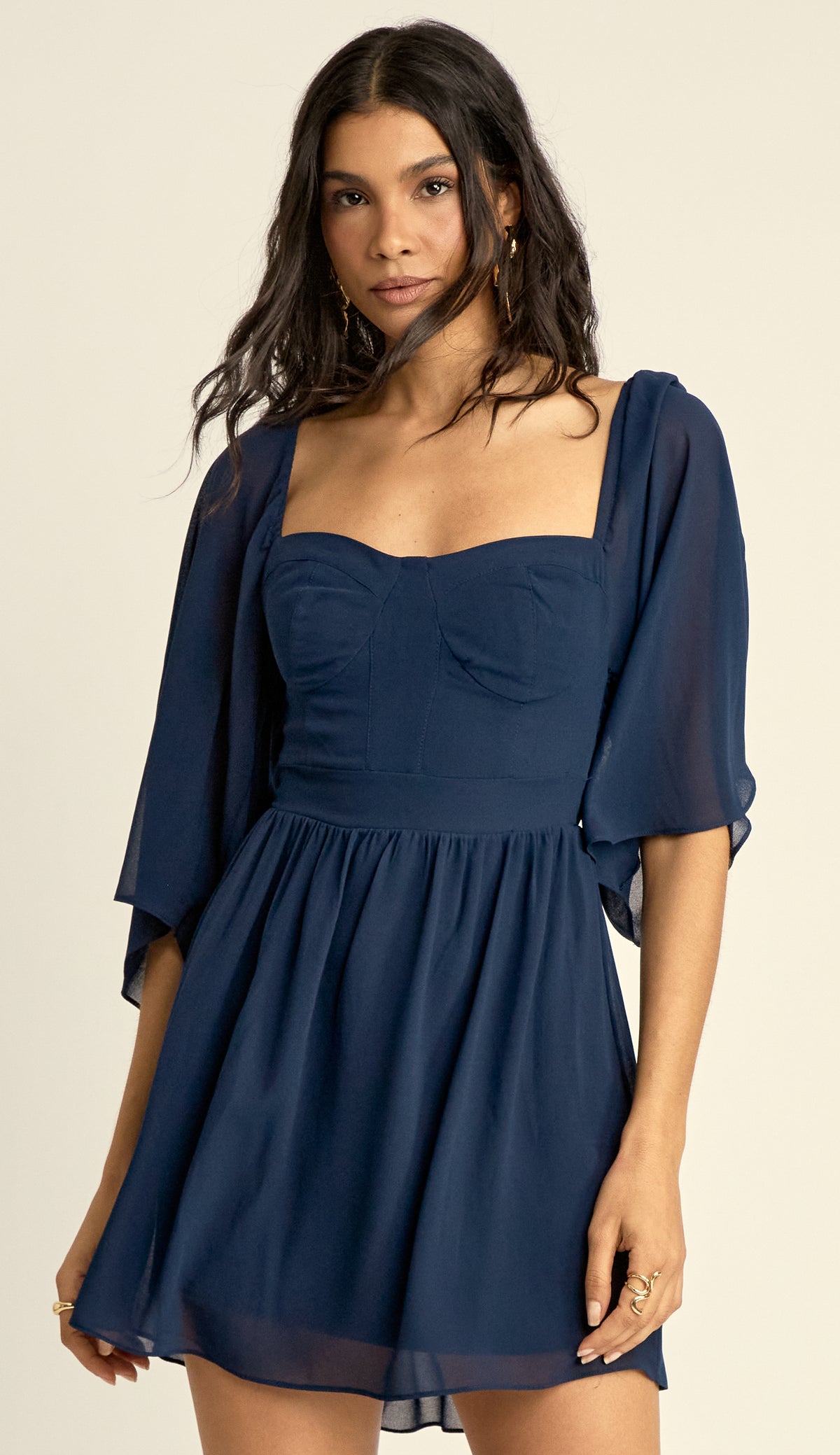 Vestido Curto Crepe Manu Marinho | Laguna