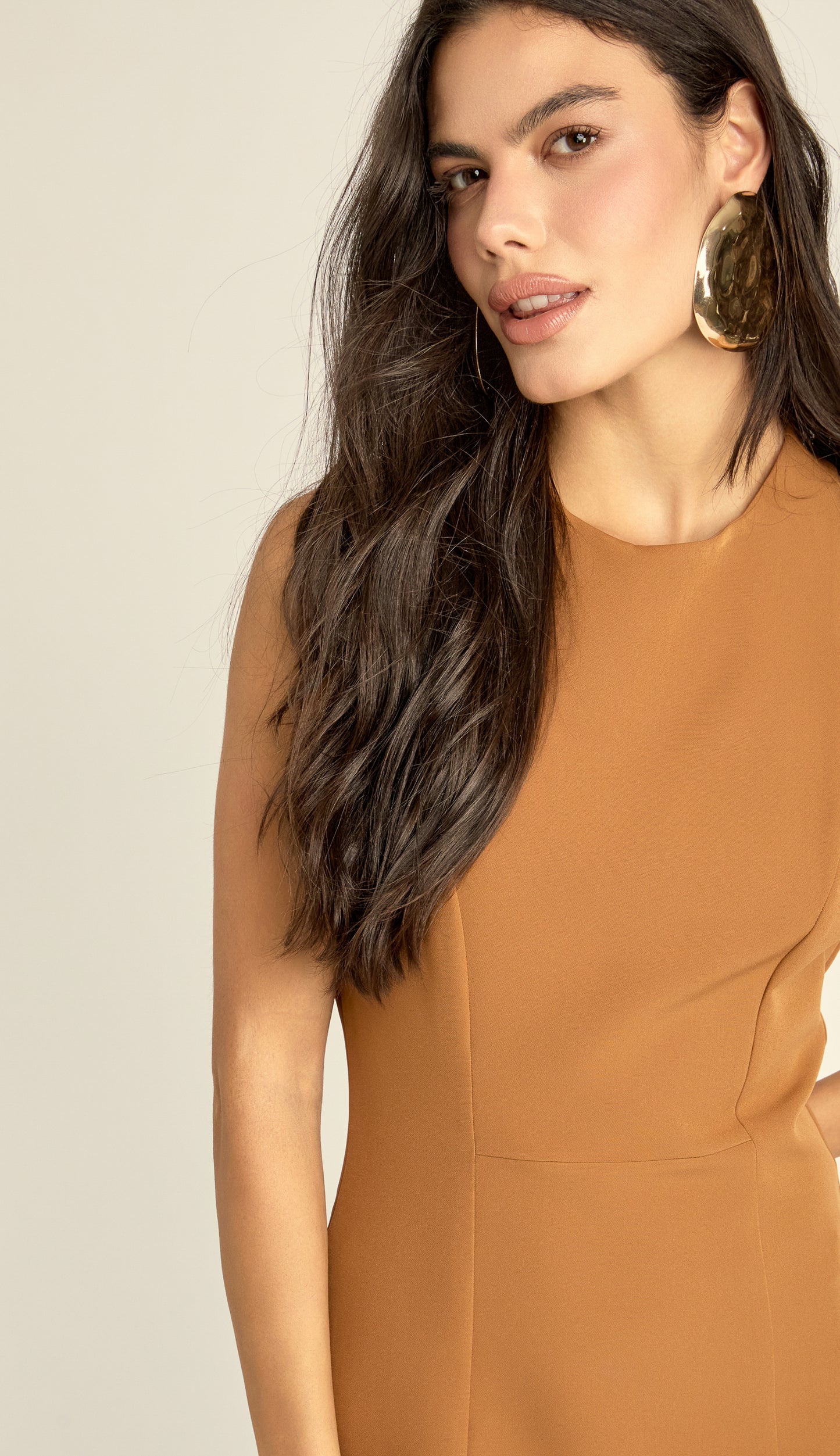 Vestido Longuete Crepe Penn Mocha | Laguna