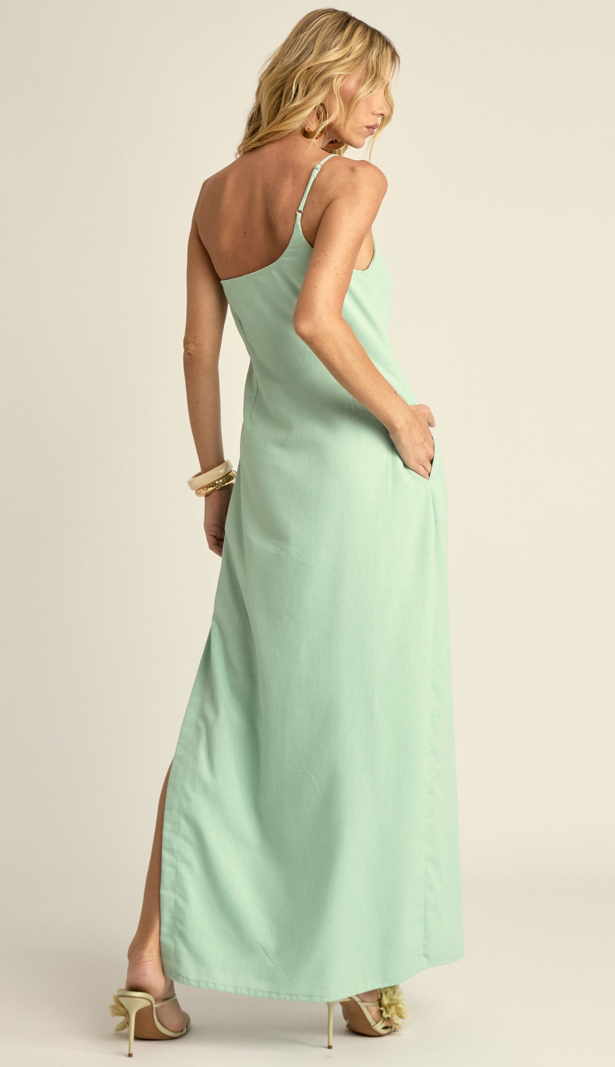 Vestido Longo Ombro Único Linho Leca Verde | Laguna