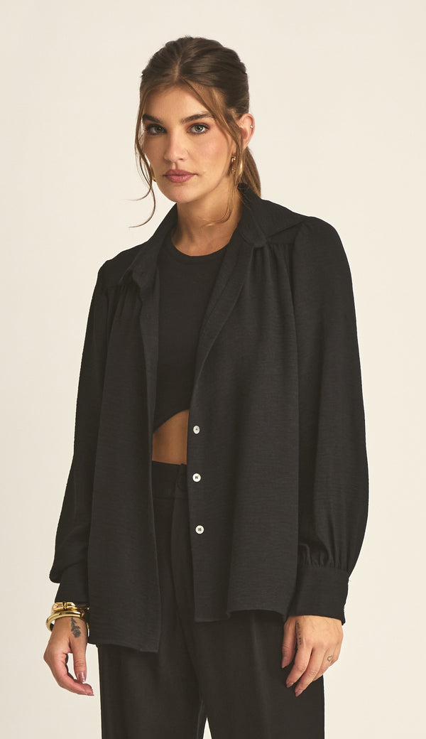 Camisa Crepe Texturizado Luana Preto | Laguna