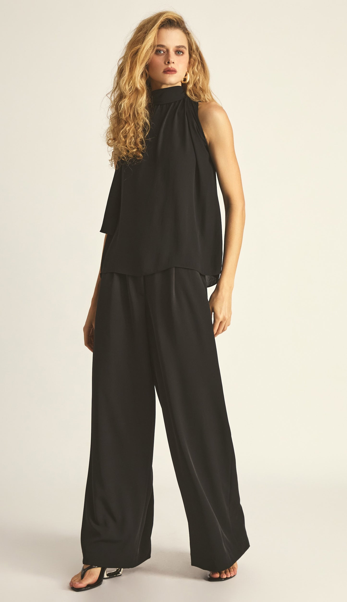 Blusa Evellyn Preto