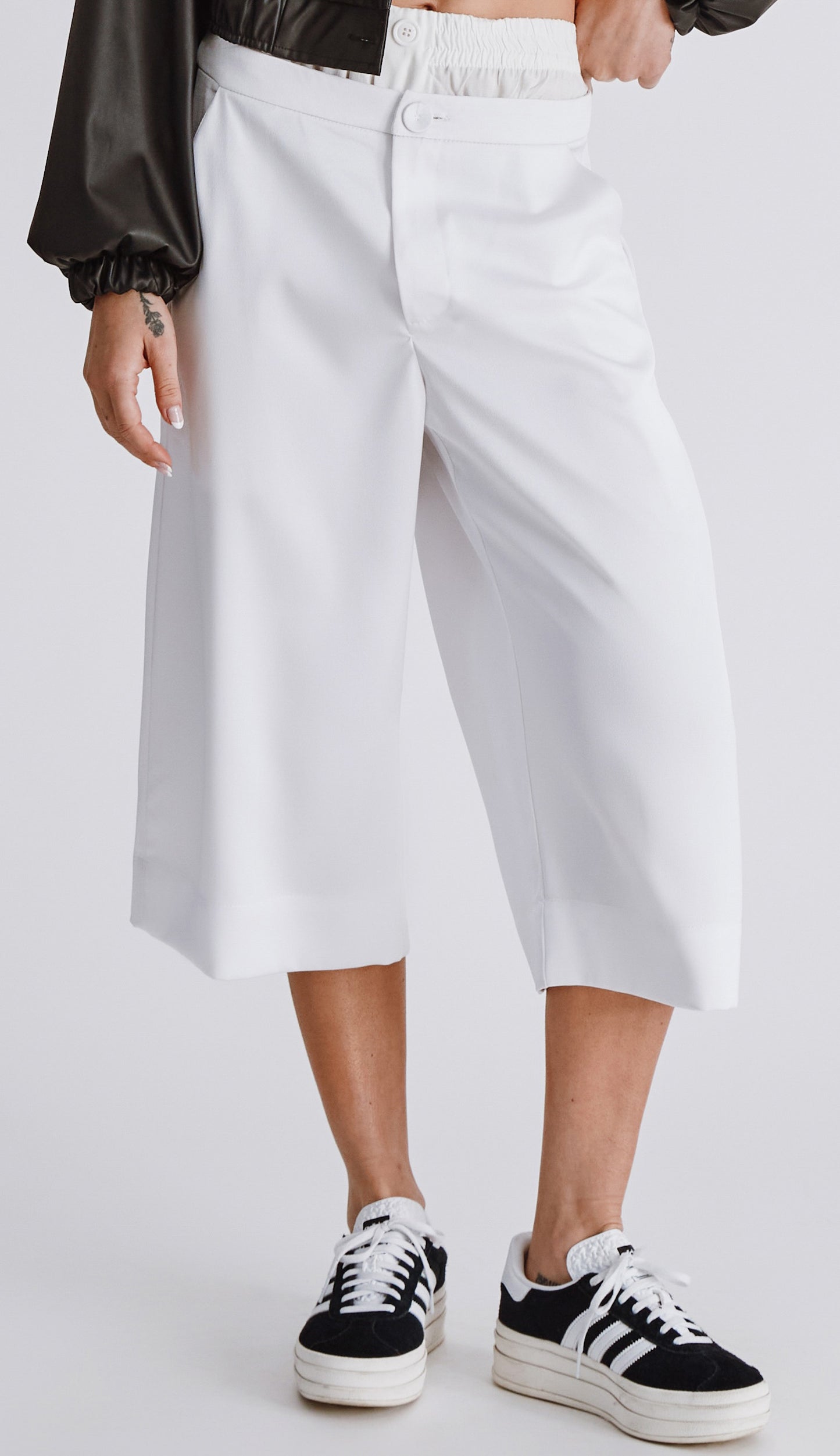 Bermuda Ronise Off White