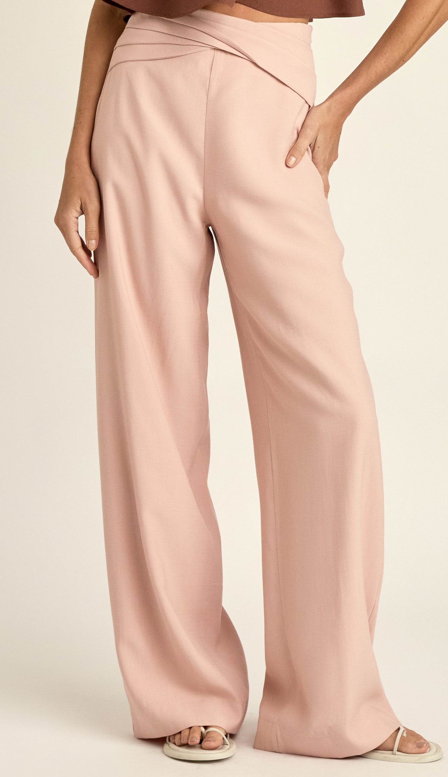 Calça Pantalona Alfaiataria Cecil Nude | Laguna