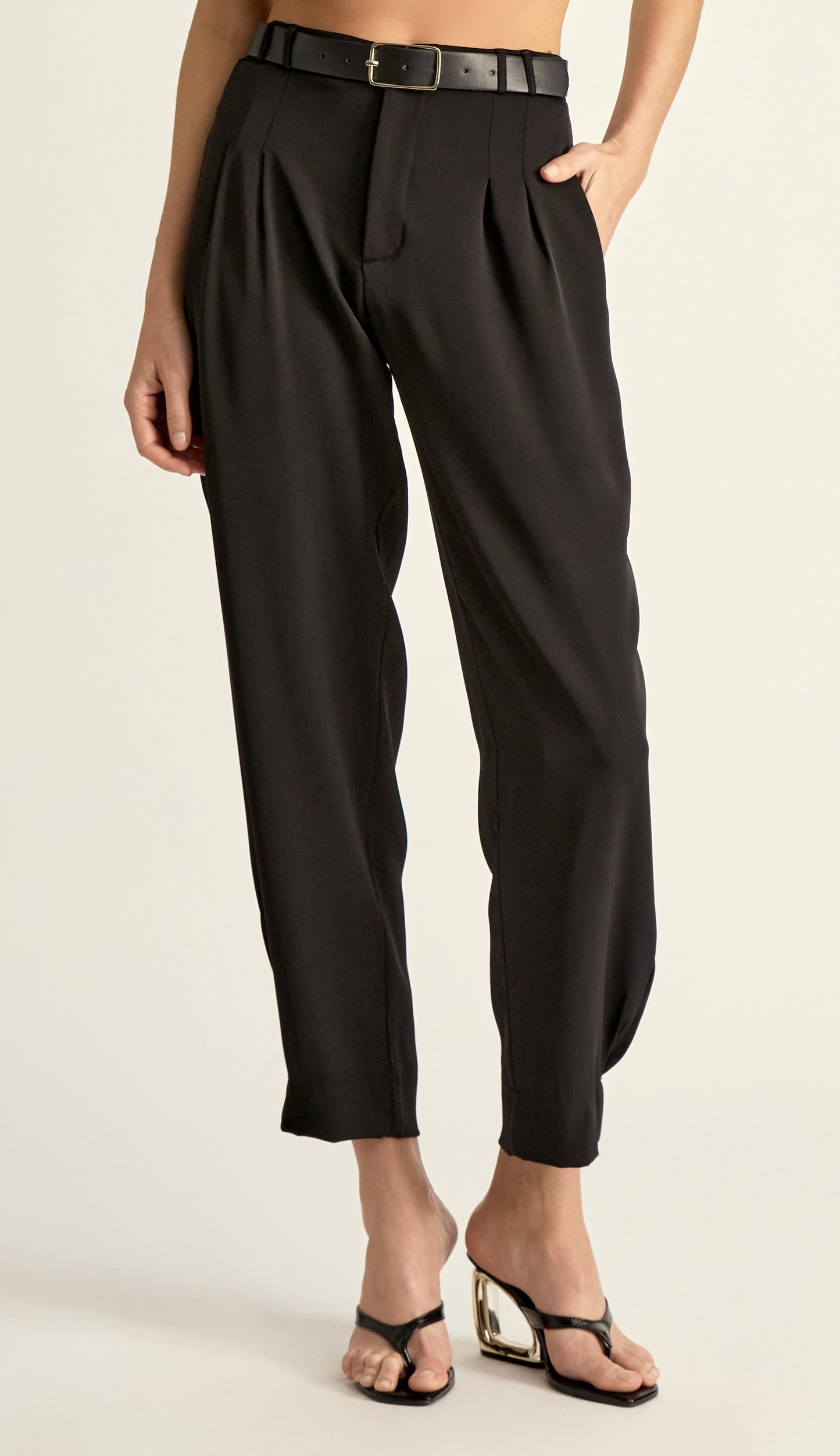 Cinto Sirena Preto/Dourado