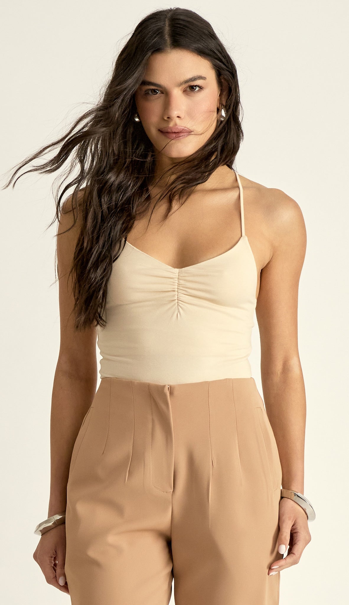 Regata Leticia Chantilly