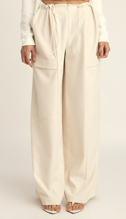 Calça Wide Cargo Alfaiataria Karol | Laguna