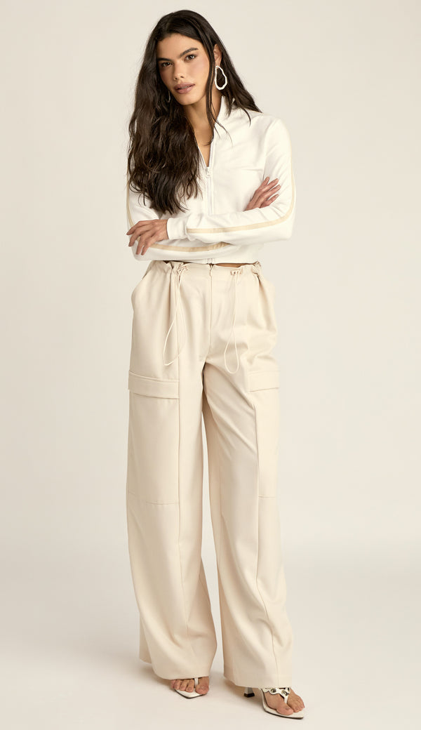 Calça Wide Cargo Alfaiataria Karol | Laguna