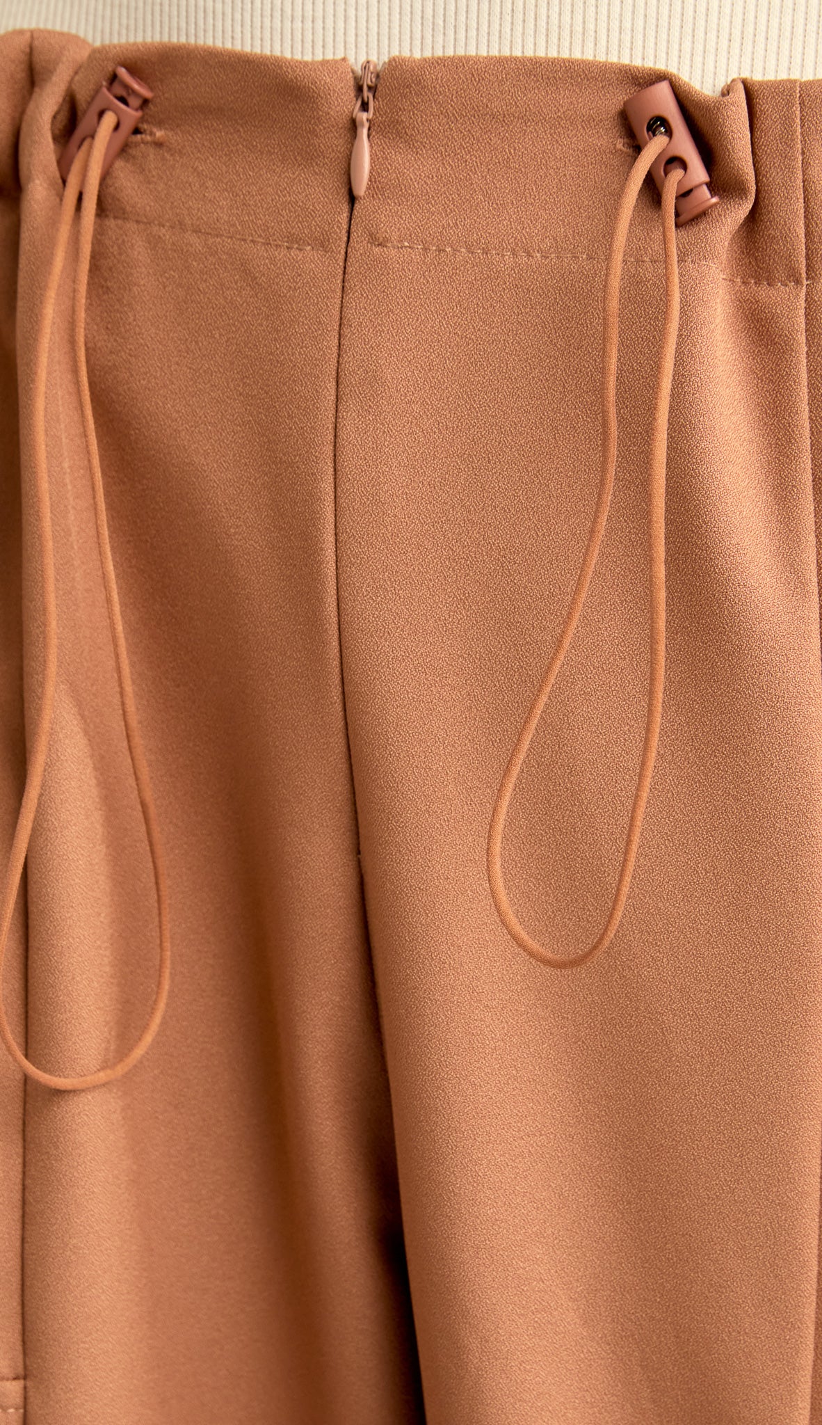 Calça Wide Cargo Alfaiataria Karol | Laguna