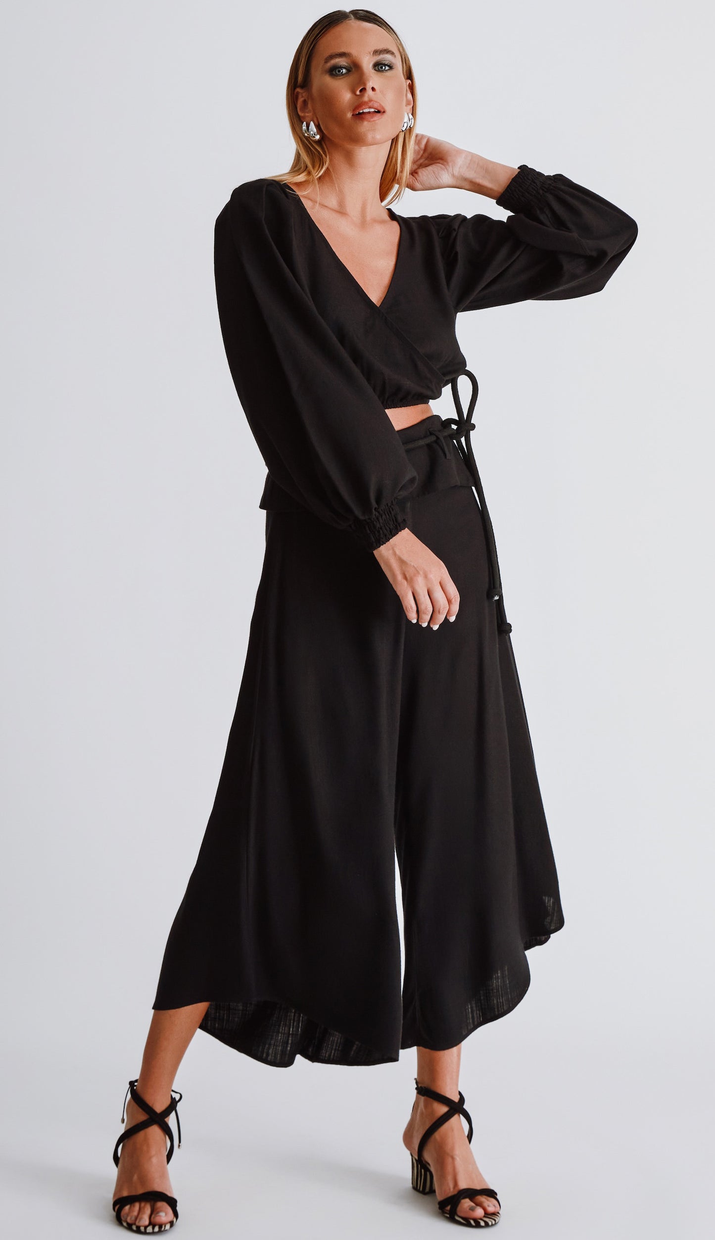 Conjunto Veridiana Preto
