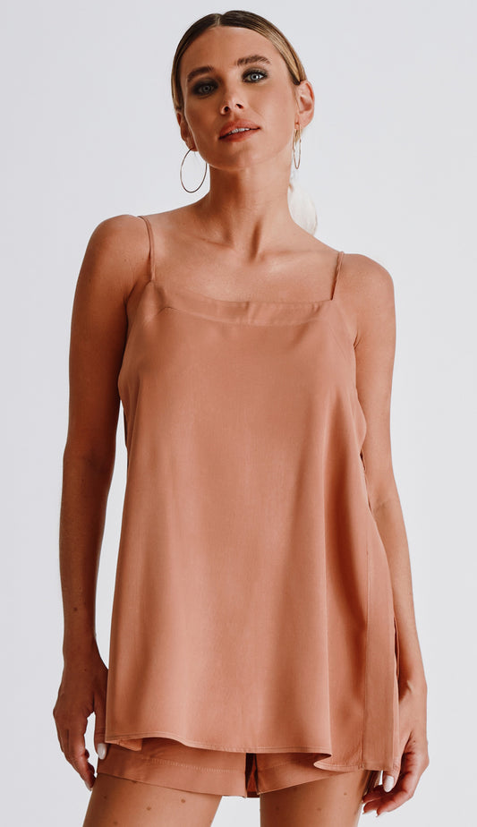 Conjunto Dolores Caqui