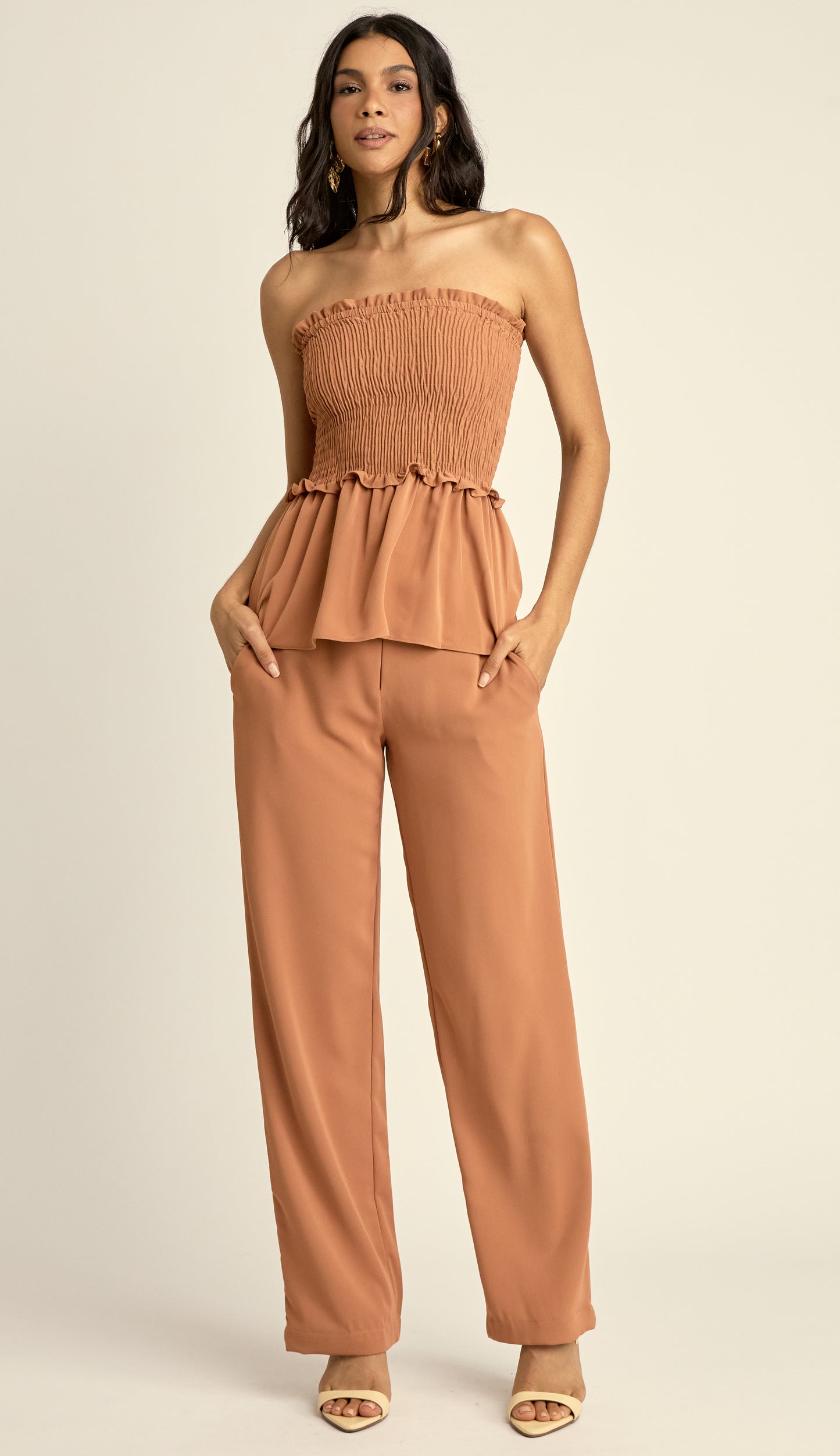 Conjunto em Crepe de Alfaiataria Lilian Caramelo | Laguna