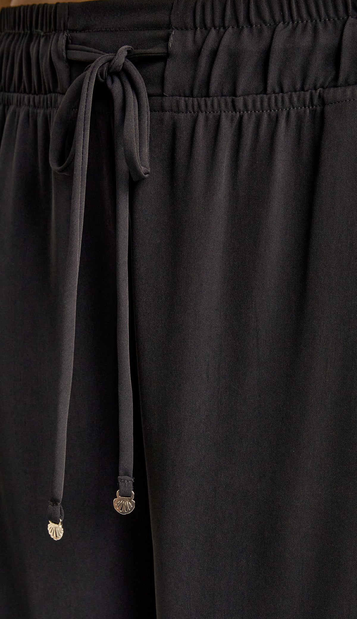 Conjunto Longo Crepe de Alfaiataria Luara Preto | Laguna