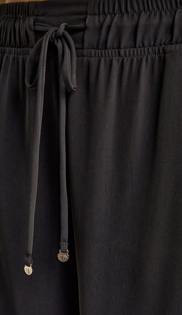 Conjunto Longo Crepe de Alfaiataria Luara Preto | Laguna
