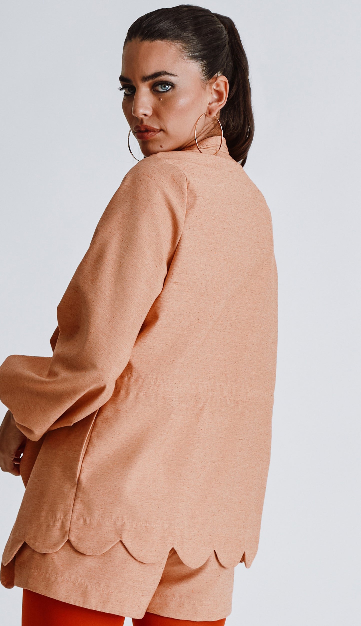 Trijunto Agatha Terra