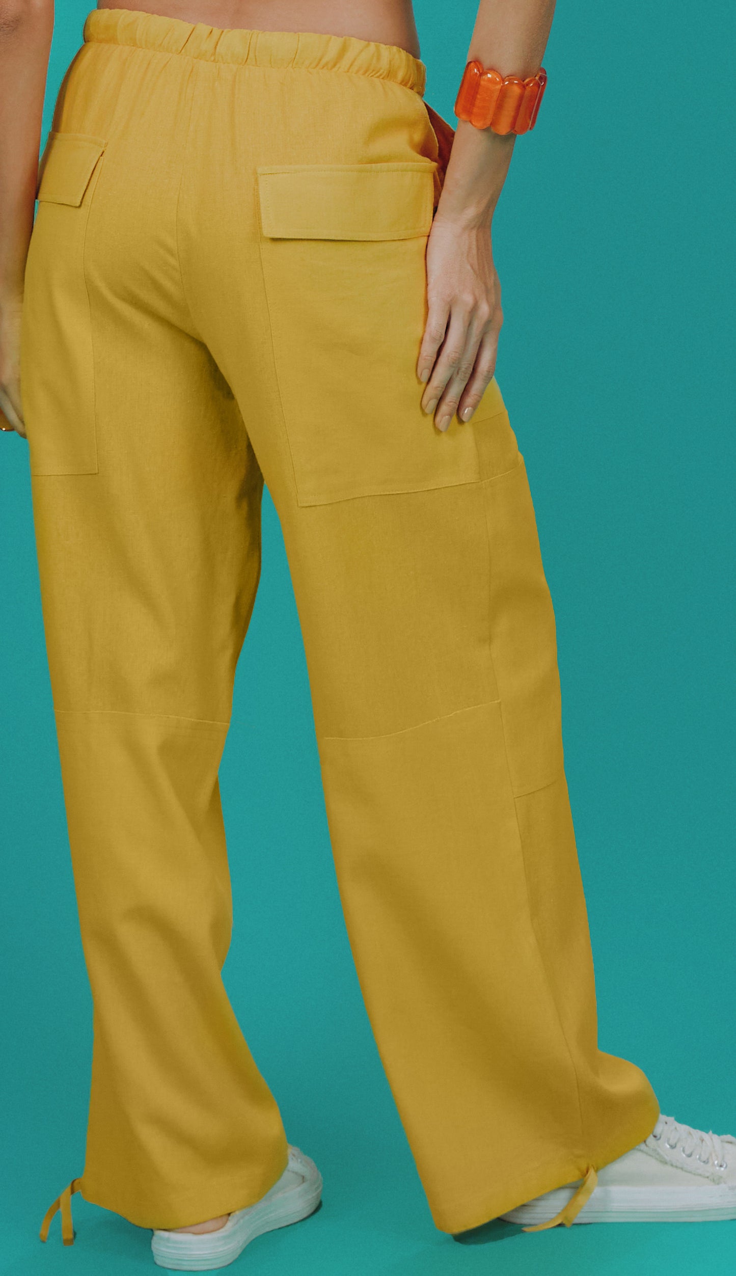 Calça Famosa Mostarda