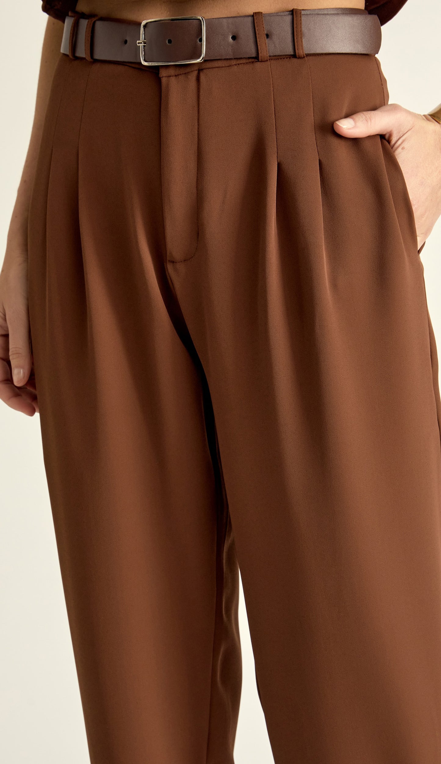 Cinto Sirena Marrom/Níquel