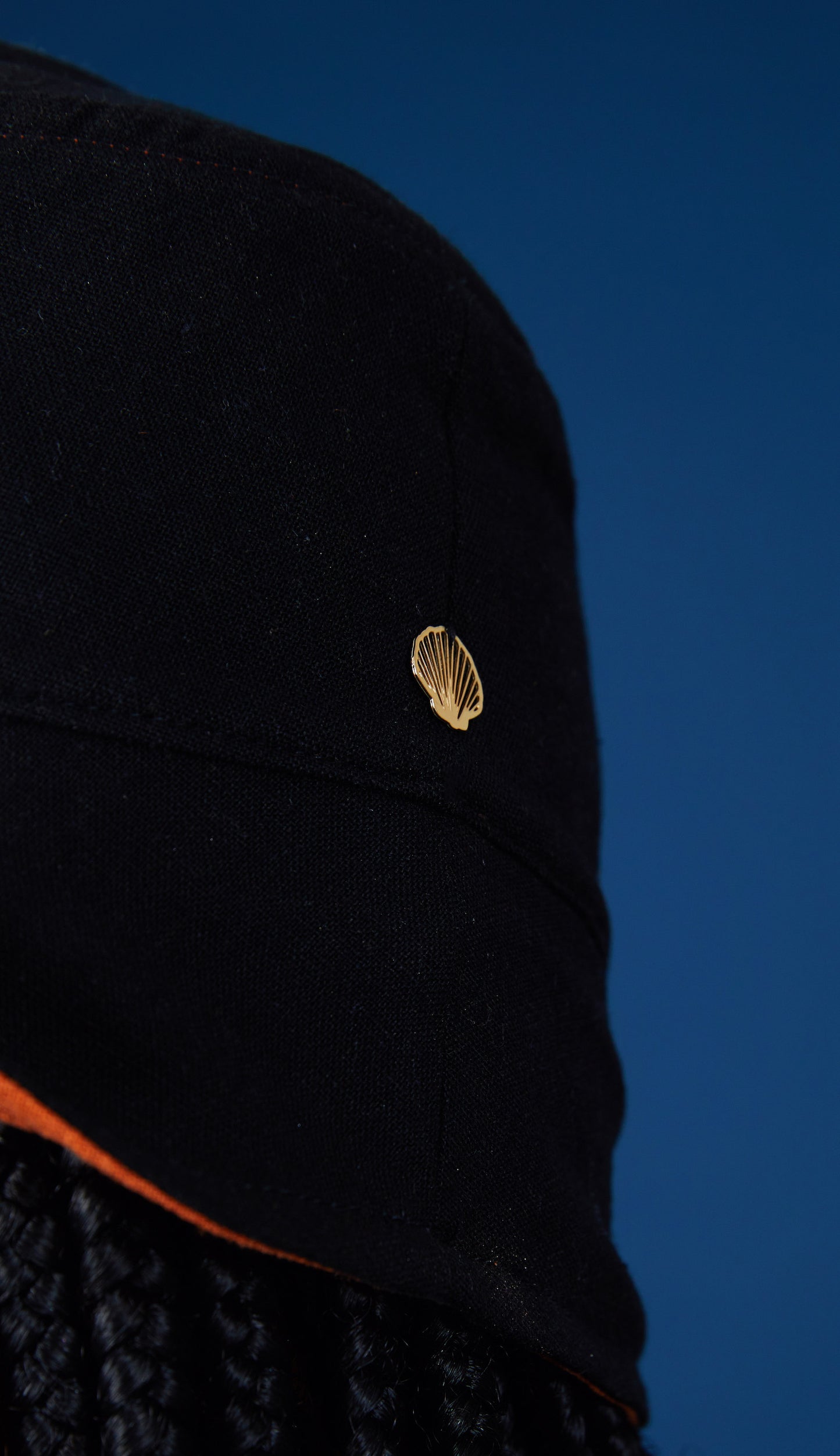 Chapéu Angelina Preto/caramelo