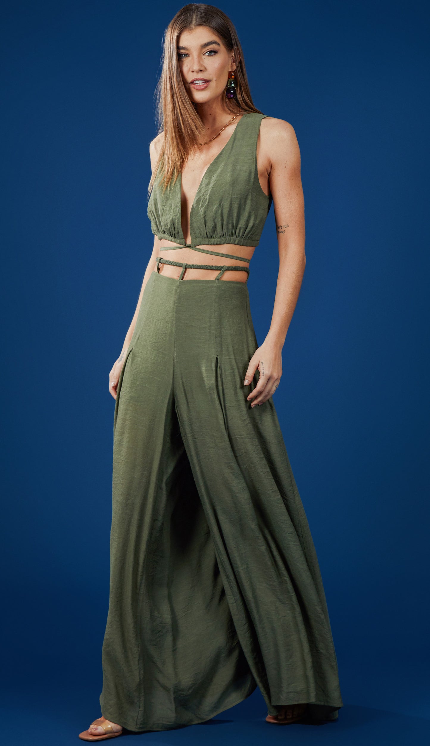 Conjunto Deby Militar