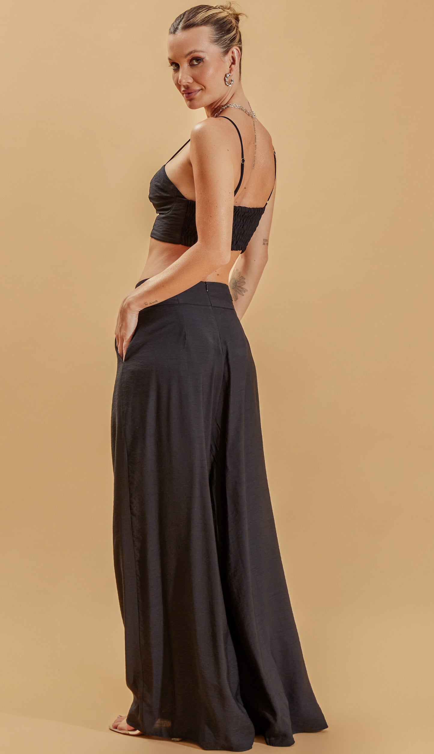 Conjunto Ellen Preto