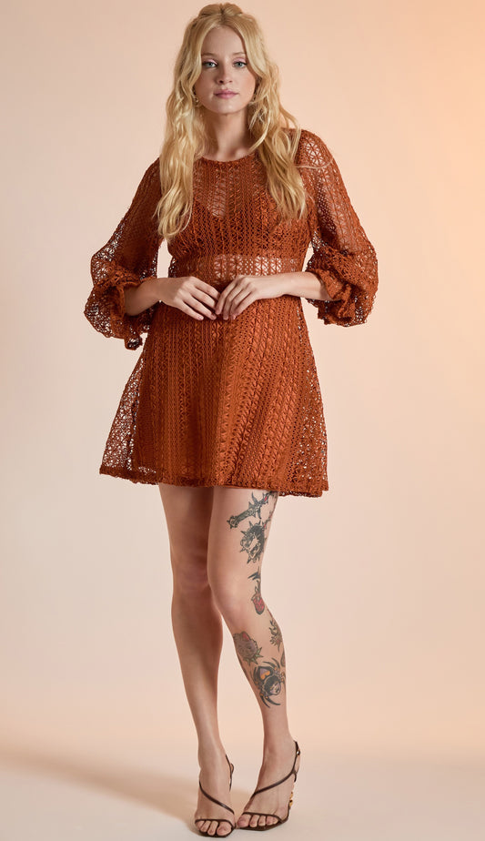 Vestido Nadiene Caramelo