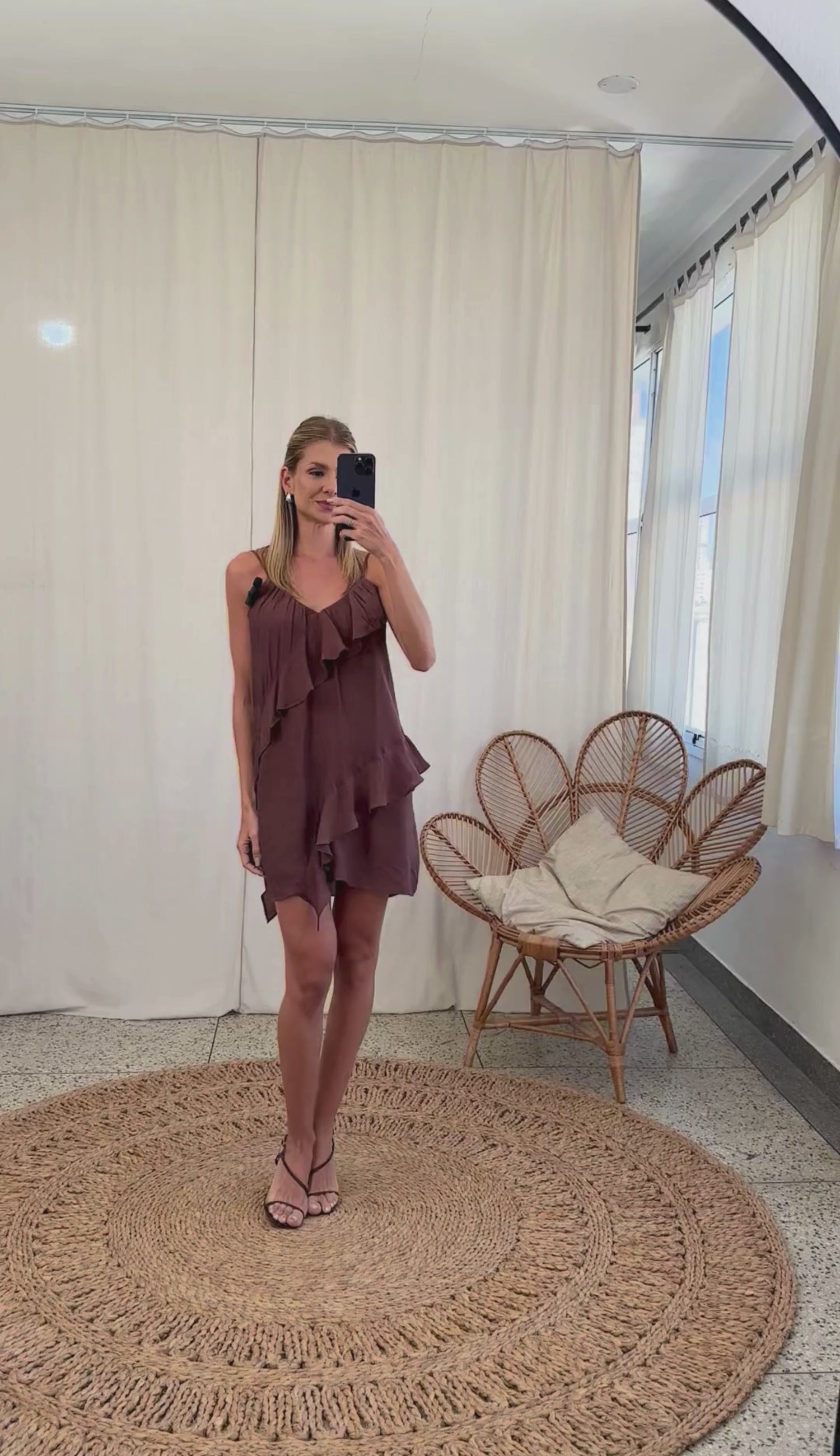 Vestido Curto Poliviscose Allane | Laguna