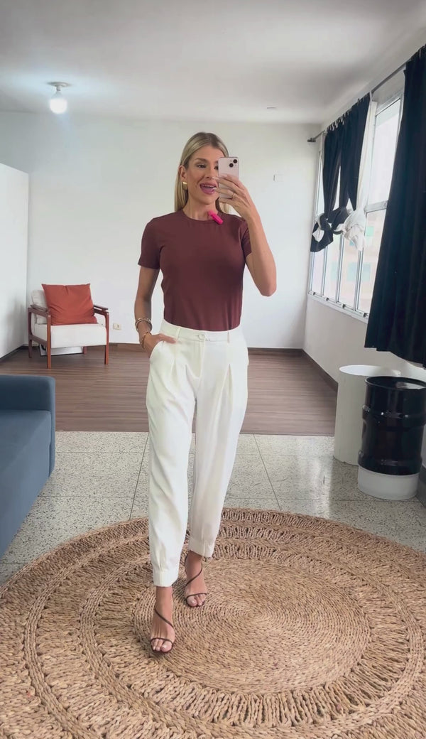 Calça Carrot Crepe Alfaiataria Clarissa | Laguna