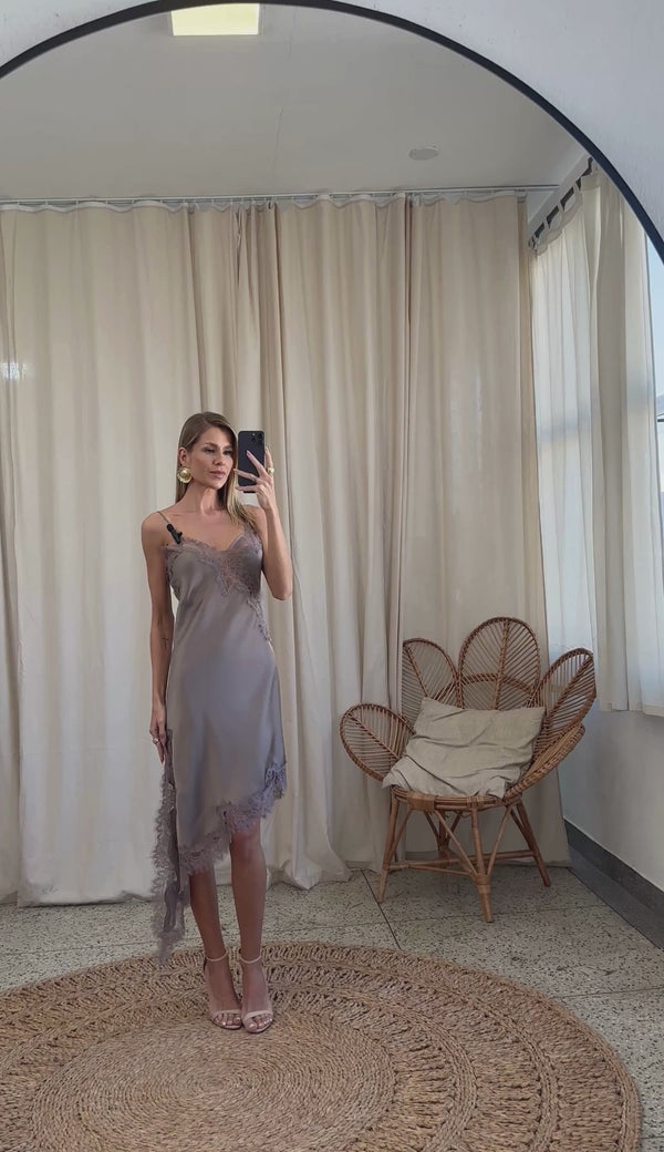 Vestido Assimétrico Slip Dress Acetinado Lua | Laguna