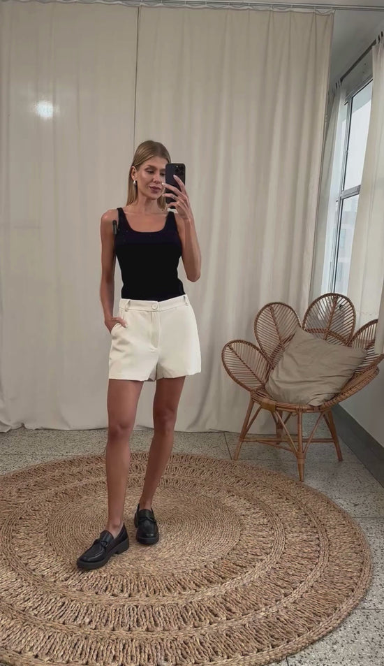 Shorts Crepe Alfaiataria Kelly | Laguna