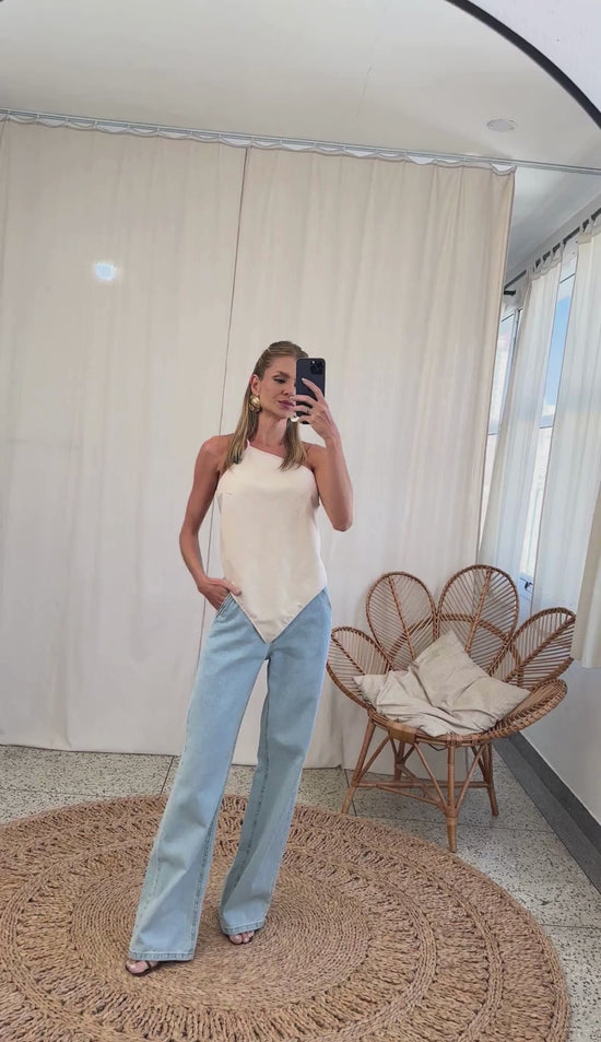 Blusa Assimétrica Linho Rebeca | Laguna